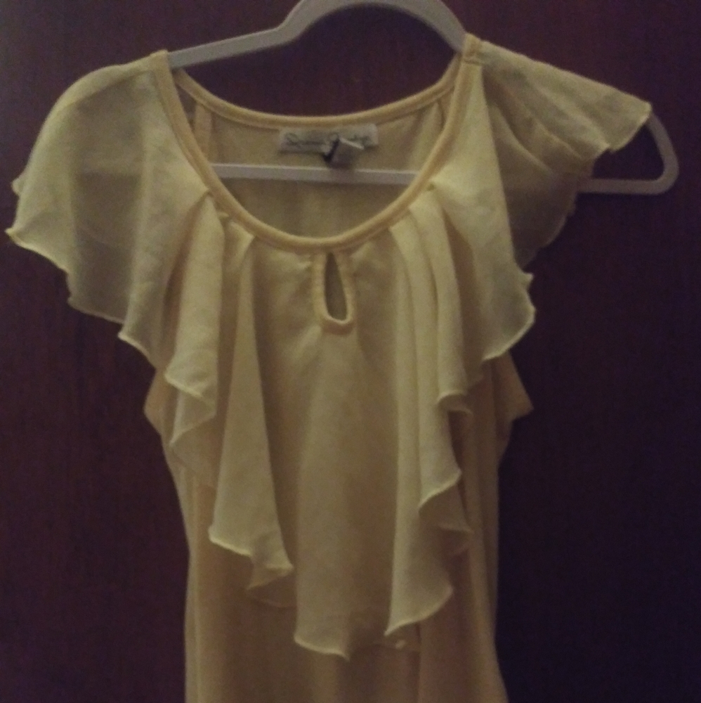 Blouse. - Picture 2 of 2